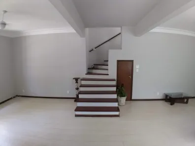 Casa com 4 Quartos para alugar, 200m² no Urca, Rio de Janeiro