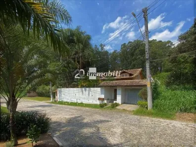 Casa de Condomínio com 4 Quartos para venda ou aluguel, 780m² no Jardim Ana Estela, Carapicuíba