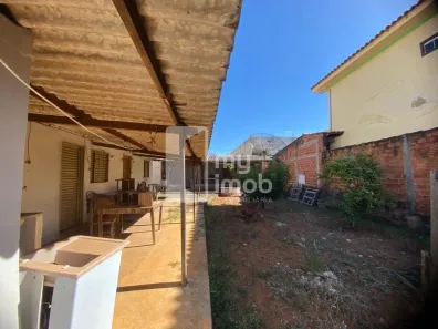Sala Comercial com 3 Quartos à venda, 650m² no Vila Jayara, Anápolis