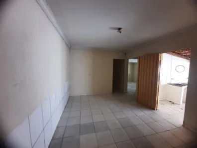 Casa com 2 Quartos para alugar, 65m² no Parque Veiga Jardim, Aparecida de Goiânia