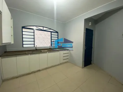 Sobrado com 5 Quartos para alugar, 240m² no Riacho Fundo I, Brasília