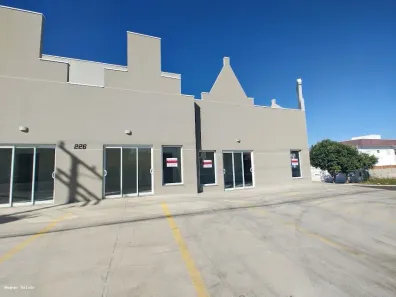 Sala Comercial para alugar, 31m² no , Holambra