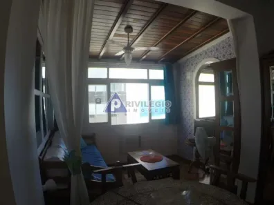Apartamento com 2 Quartos à venda, 120m² no Leme, Rio de Janeiro