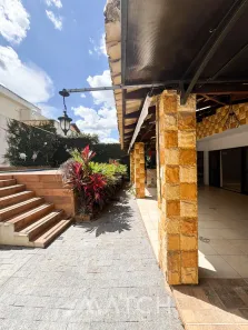 Casa de Condomínio com 4 Quartos para alugar, 242m² no Loteamento Portal do Sol II, Goiânia