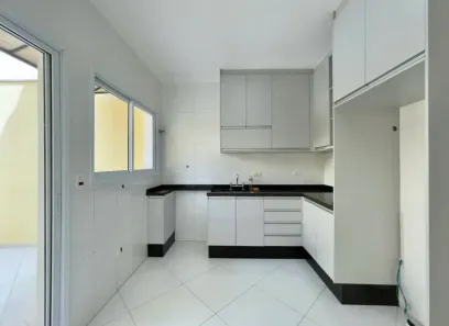 Casa com 2 Quartos à venda, 170m² no Parque Paraíso, Itapecerica da Serra