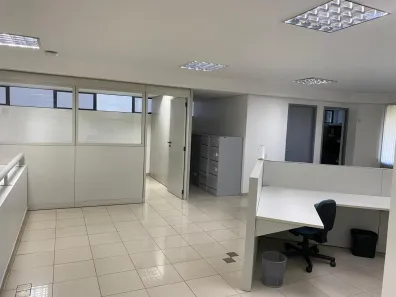 Sala Comercial para alugar, 300m² no Espinheiro, Recife