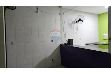 Ponto Comercial para alugar, 140m² no Vila Canária, Salvador