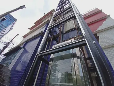 Prédio Comercial para alugar, 1231m² no Nossa Senhora das Graças, Manaus
