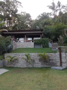 Fazenda/Sítio com 3 Quartos à venda, 200m² no Sana, Macaé