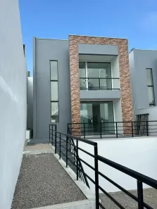 Casa com 3 Quartos à venda, 120m² no Novo Aleixo, Manaus