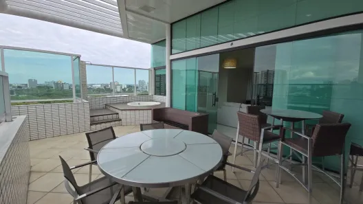 Cobertura com 3 Quartos à venda, 220m² no Adrianópolis, Manaus