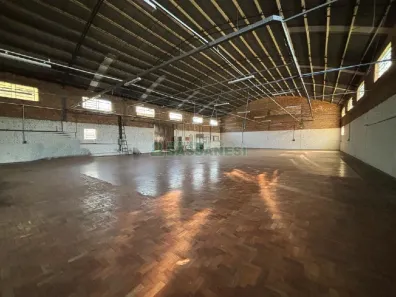 Galpão/Depósito/Armazém para alugar, 800m² no Cruzeiro, Caxias do Sul