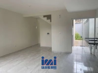 Sobrado com 3 Quartos à venda, 90m² no Perequê, Matinhos