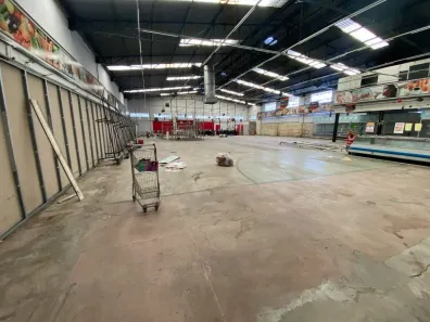 Ponto Comercial para alugar, 1220m² no Vale do Jatobá (Barreiro), Belo Horizonte