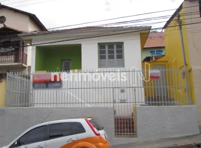 Casa com 3 Quartos para alugar, 137m² no Bonfim, Belo Horizonte