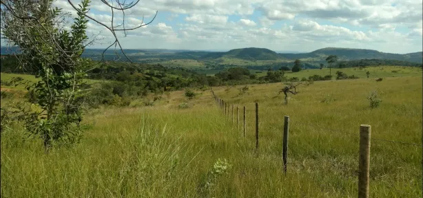 Lote/Terreno à venda, 20100m² no , Cordisburgo