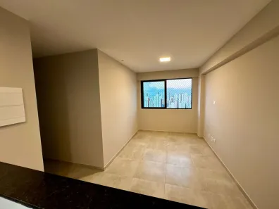 Apartamento com 2 Quartos para alugar, 45m² no Boa Viagem, Recife