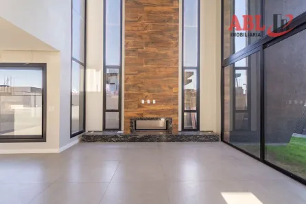 Sobrado com 3 Quartos à venda, 242m² no Distrito Industrial, Cachoeirinha