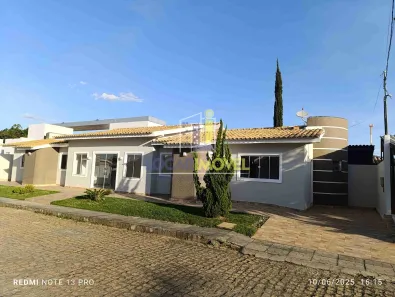 Casa de Condomínio com 5 Quartos para venda ou aluguel, 230m² no Boa Vista, Vitória da Conquista