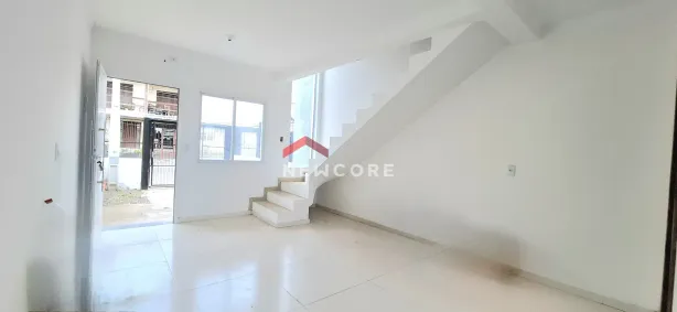 Sobrado com 2 Quartos à venda, 62m² no Vila Parque Brasília, Cachoeirinha