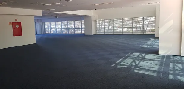 Ponto Comercial para alugar, 366m² no Asa Norte, Brasília