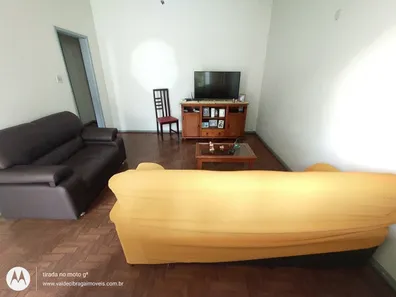 Casa com 2 Quartos para alugar, 80m² no Centro, Arraial do Cabo