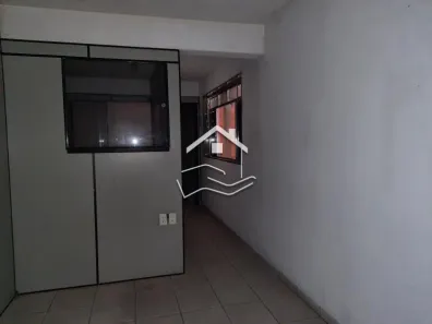 Galpão/Depósito/Armazém para alugar, 460m² no Pedro do Rio, Petrópolis