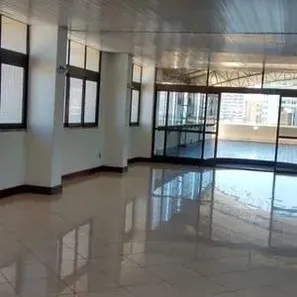 Ponto Comercial para venda ou aluguel, 450m² no Pituba, Salvador
