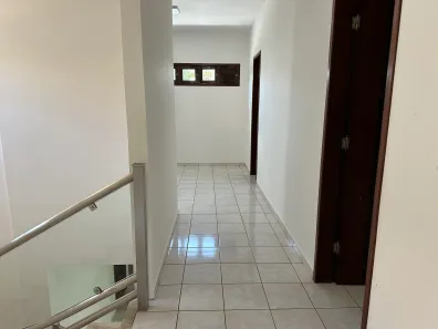 Casa de Condomínio com 4 Quartos para venda ou aluguel, 480m² no Candelária, Natal