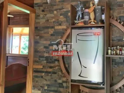 Fazenda/Sítio com 3 Quartos à venda, 234m² no , Nerópolis