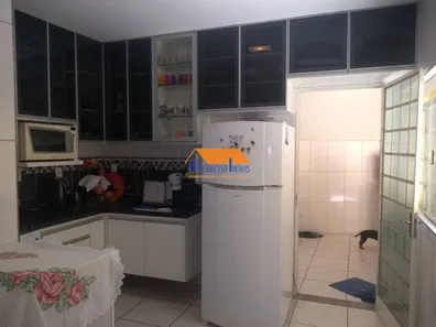 Casa com 2 Quartos à venda, 200m² no Eymard, Belo Horizonte