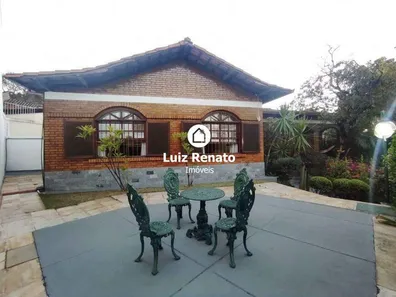 Casa com 4 Quartos à venda, 243m² no Cruzeiro, Belo Horizonte