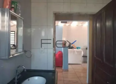 Fazenda/Sítio com 2 Quartos à venda, 80m² no Área Rural de Piratininga, Piratininga