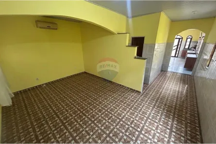 Casa com 4 Quartos à venda, 235m² no Novo Aleixo, Manaus