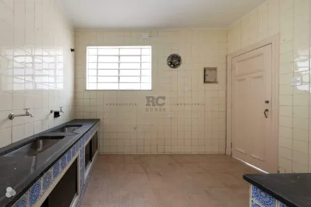 Casa com 6 Quartos à venda, 470m² no Lourdes, Belo Horizonte