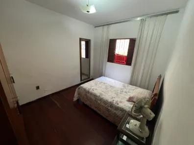 Casa com 3 Quartos à venda, 100m² no Copacabana, Belo Horizonte