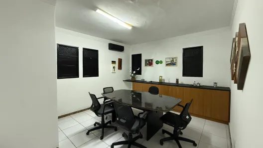 Ponto Comercial com 7 Quartos à venda, 425m² no Lagoa Nova, Natal
