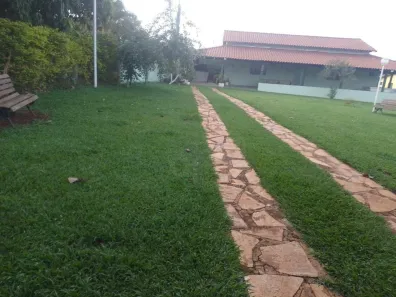 Fazenda/Sítio com 4 Quartos à venda, 150m² no , Campo Limpo de Goiás