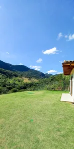 Casa com 4 Quartos para alugar, 266m² no Pedro do Rio, Petrópolis
