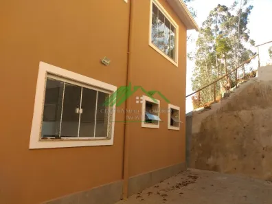 Casa de Condomínio com 4 Quartos para alugar, 200m² no Carangola, Petrópolis