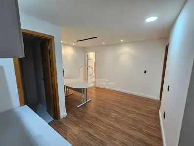 Sala Comercial para alugar, 60m² no Quarteirão Brasileiro, Petrópolis