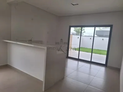 Casa de Condomínio com 3 Quartos à venda, 150m² no Condomínio Terras do Vale, Caçapava
