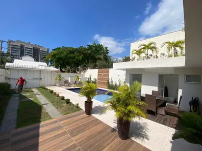 Casa de Condomínio com 5 Quartos para alugar, 370m² no Barra da Tijuca, Rio de Janeiro