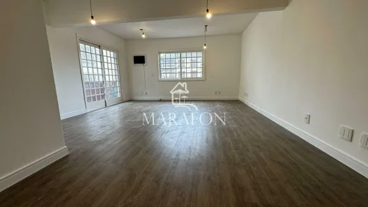 Sala Comercial à venda, 38m² no Vila Suica, Gramado