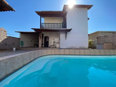 Casa com 3 Quartos para alugar, 193m² no Ponte dos Leites, Araruama