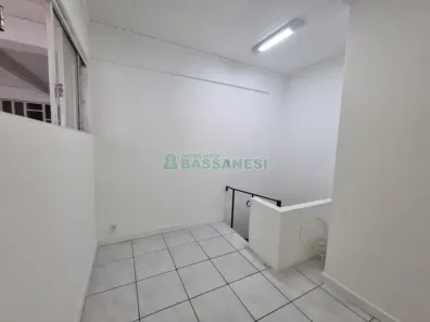 Ponto Comercial à venda, 42m² no Centro, Caxias do Sul