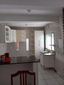 Sobrado com 5 Quartos à venda, 280m² no Jardim Santa Maria, Guarujá