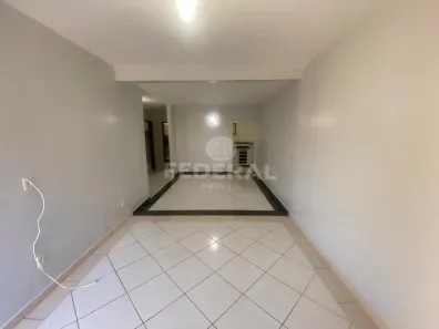 Casa com 3 Quartos para alugar, 120m² no Jardim Mariliza, Goiânia