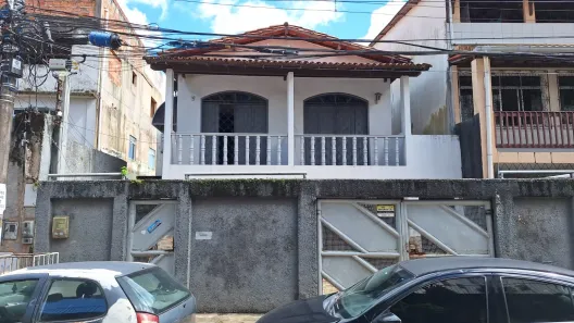 Sobrado com 4 Quartos à venda, 190m² no Caixa D'Água, Salvador