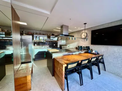 Cobertura com 3 Quartos à venda, 203m² no Savassi, Belo Horizonte